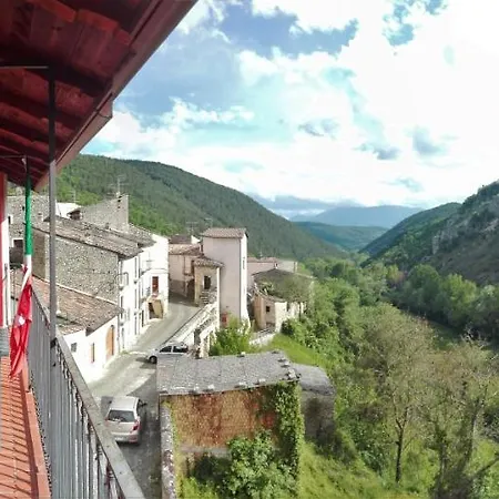 Il Narciso Apartment *